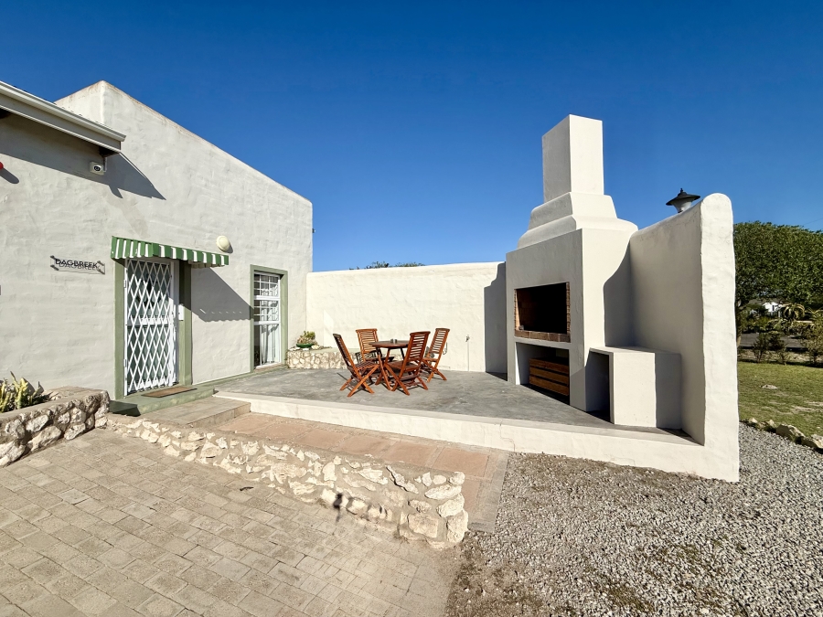 8 Bedroom Property for Sale in Long Acres Country Estate Western Cape